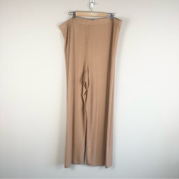 Skims Sleep Pant in Sienna - Picture 3 of 7